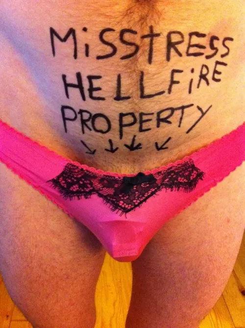 Another so-called 'man' emasculated by The ONLY Goddess Hellfire 🔥