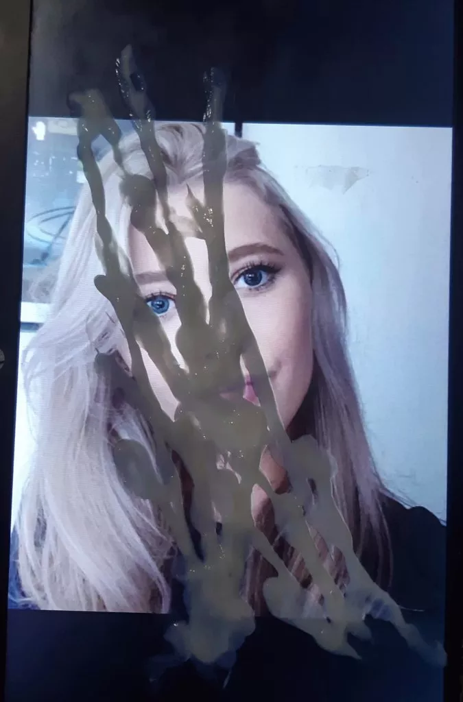 Another teenage slut covered 🥵 this was a request Another teenage slut covered 🥵 this was a request