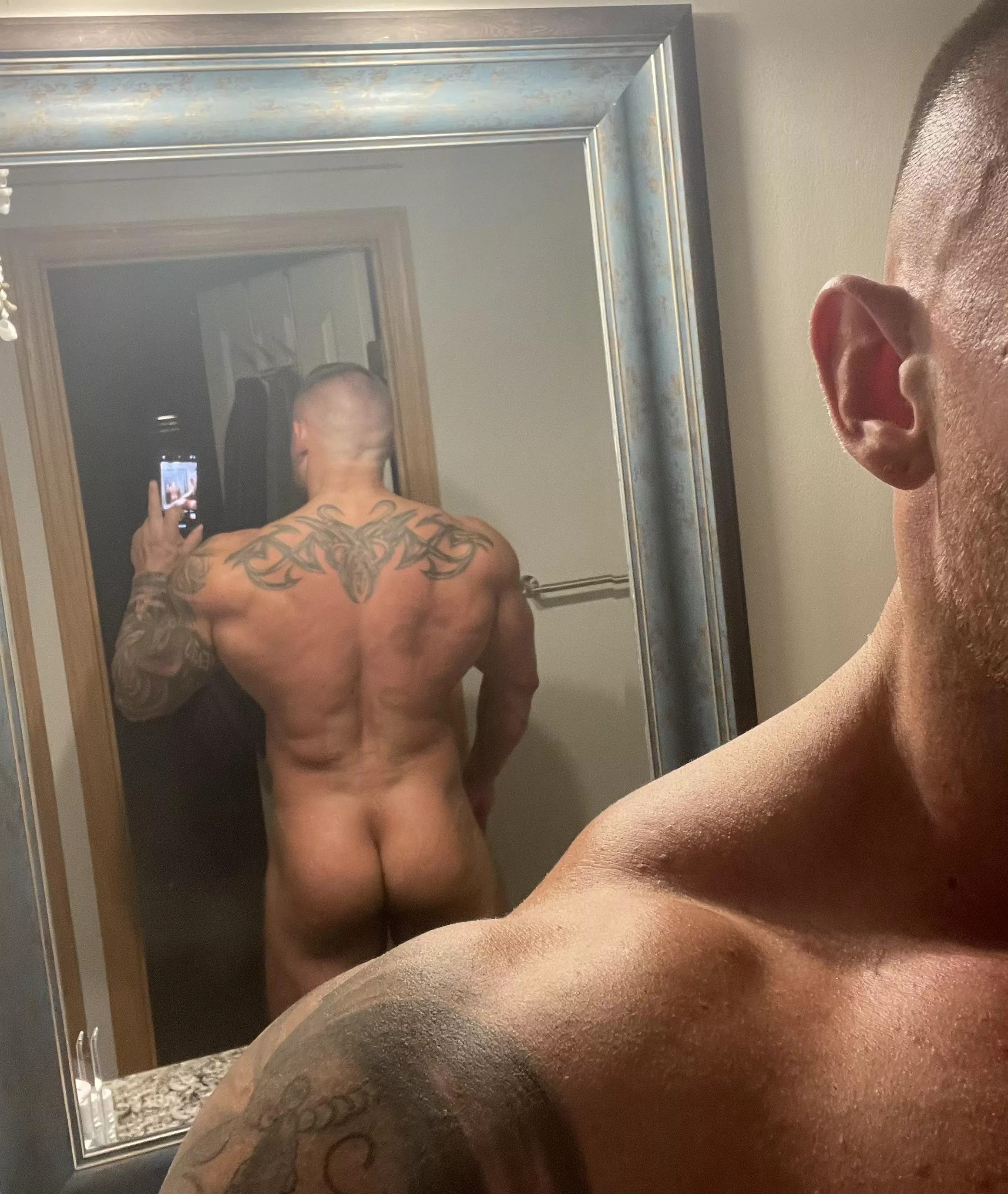 Any big back lovers? Any big back lovers?