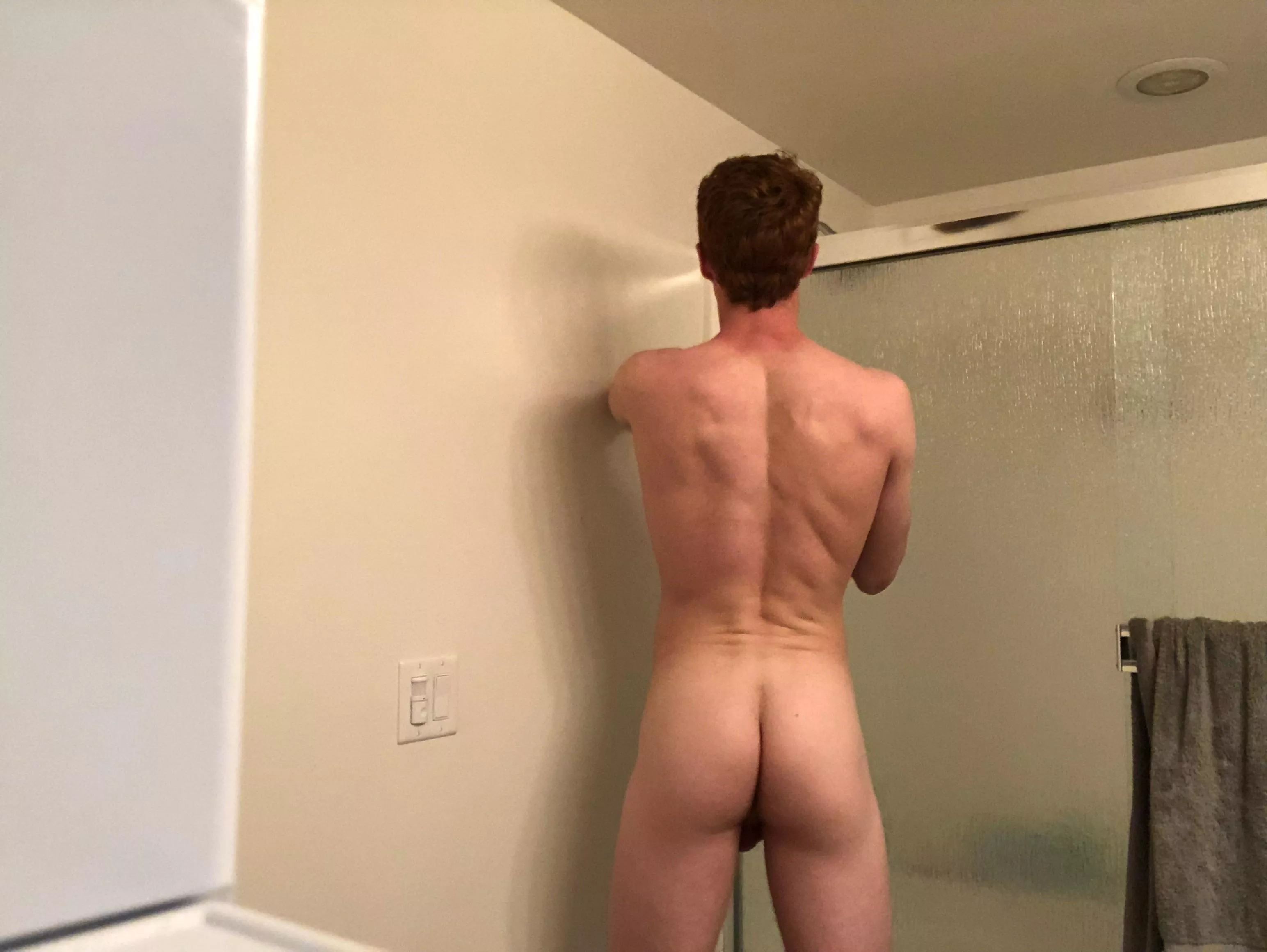 any dominant women on here? DM me : )