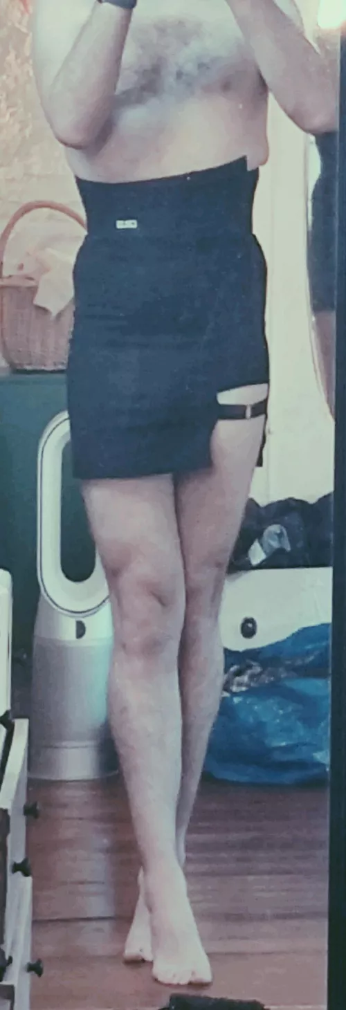 Any (f) want to help me figure out how to buy clothes that fit?