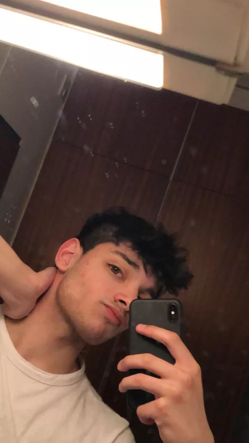 Any gay-Germans up for contact ? π€ till_kaak21