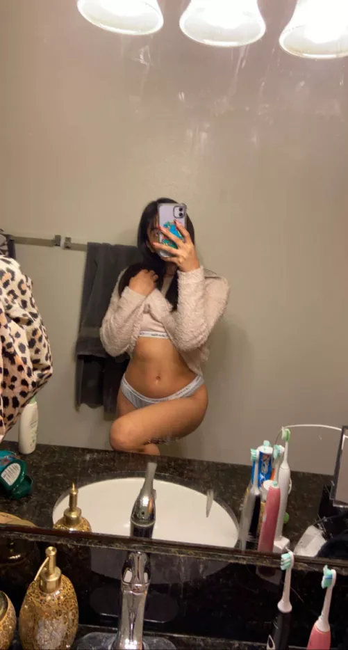 Any hosts in anaheim for today