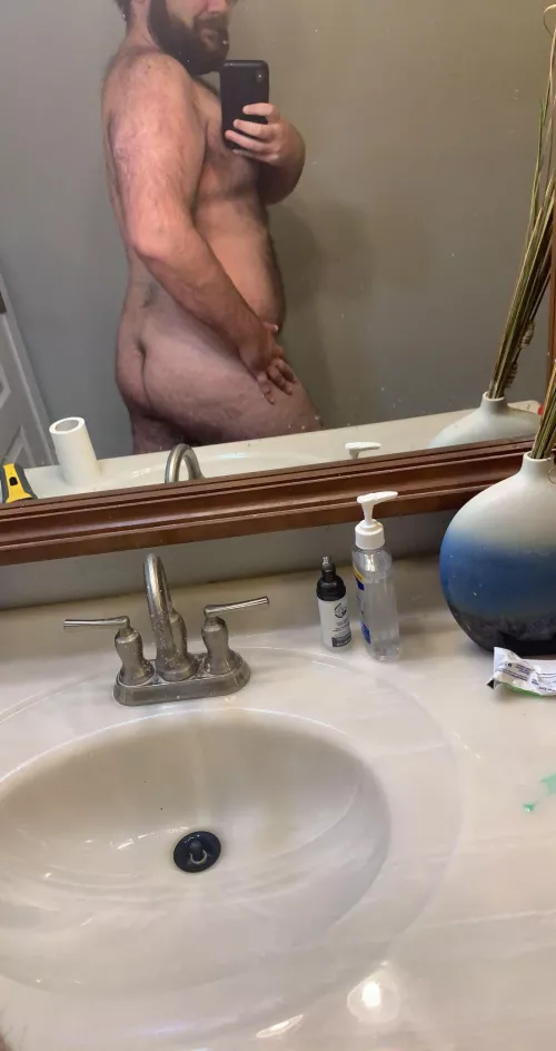 Any ladies like their dudes caked up? HMU 👀 (DMs Open) Any ladies like their dudes caked up? HMU 👀 (DMs Open)