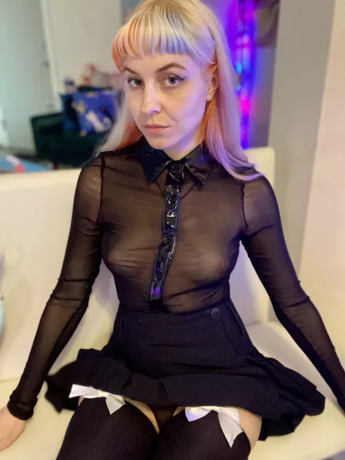 any late nighters want to kiss me good night and maybe fuck the insomnia out of me? any late nighters want to kiss me good night and maybe fuck the insomnia out of me?