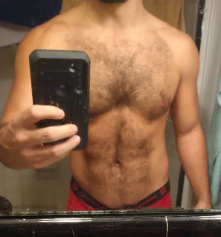 Any love for scruff? 5'11 31M North Carolina bull Any love for scruff? 5'11 31M North Carolina bull