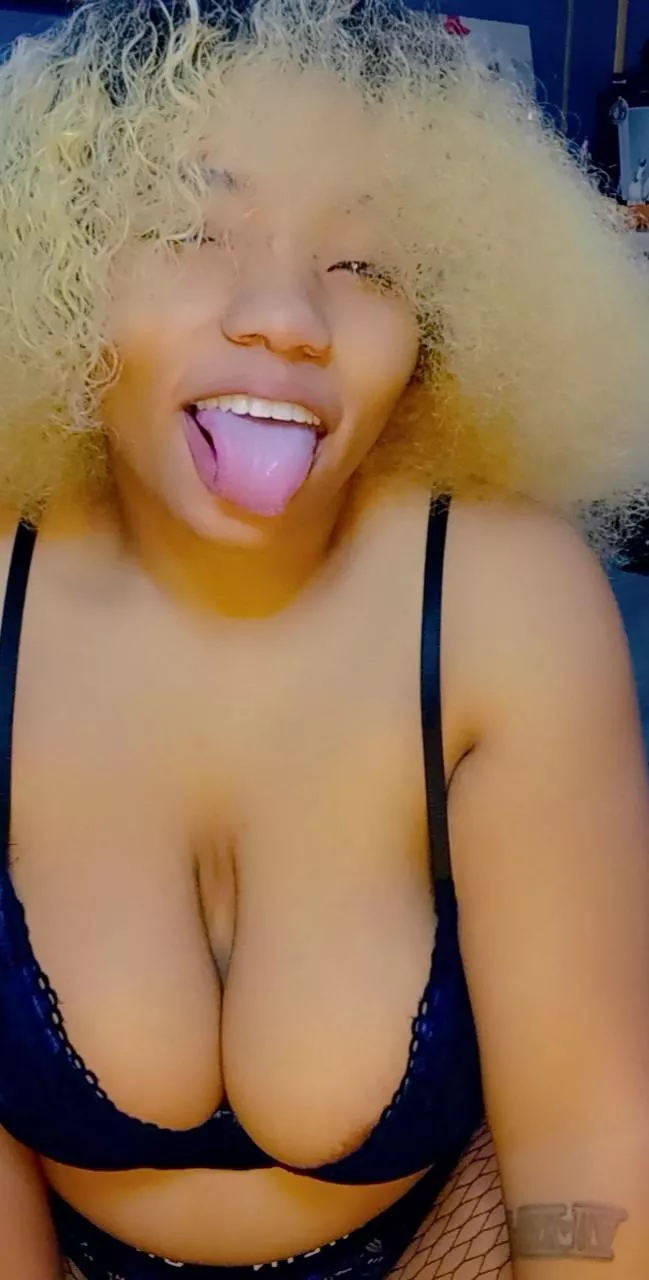 Any older married men into the young girl next door? Any older married men into the young girl next door?