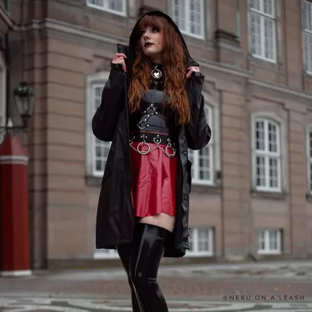 Any one else that has a thing for rain jackets and latex?ā Photo by @mai.captures