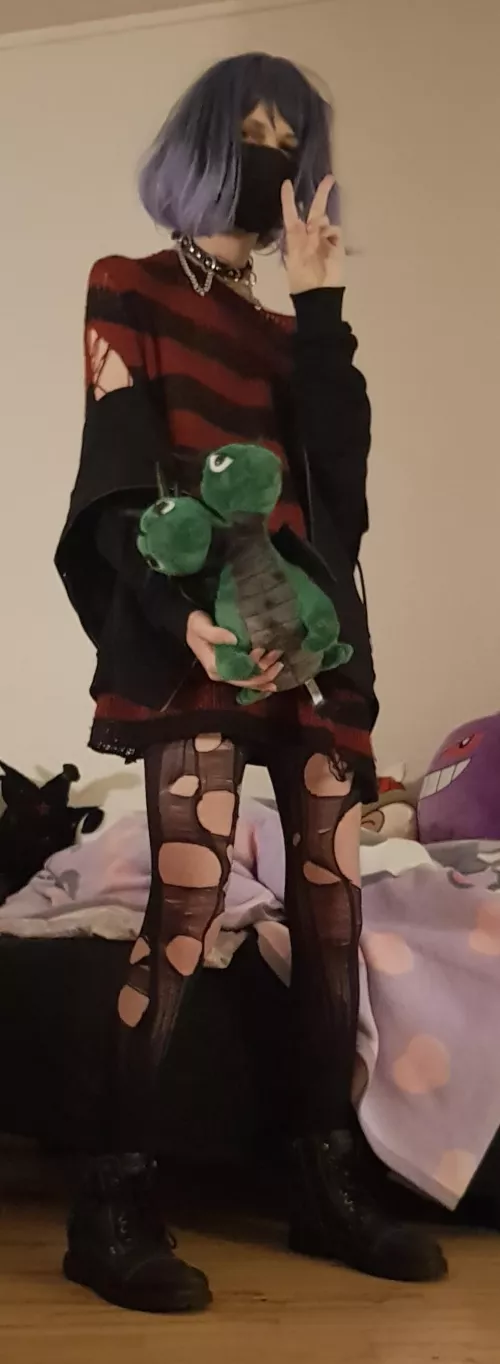 Any other plushie enjoyers? :3