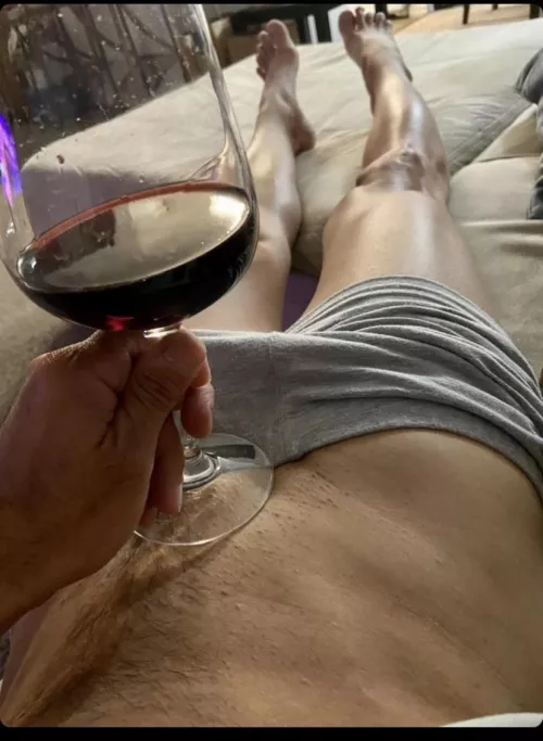 Any sexy plan for tonight?. 😈🍷🔥 Any sexy plan for tonight?. 😈🍷🔥