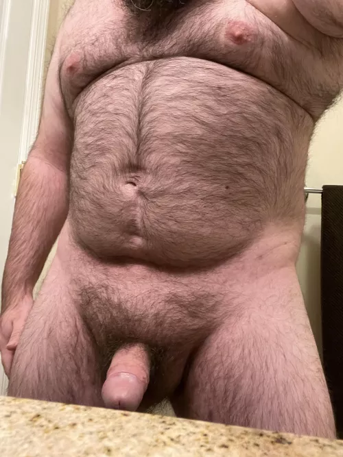 Any skinny guys looking for their bear daddy?