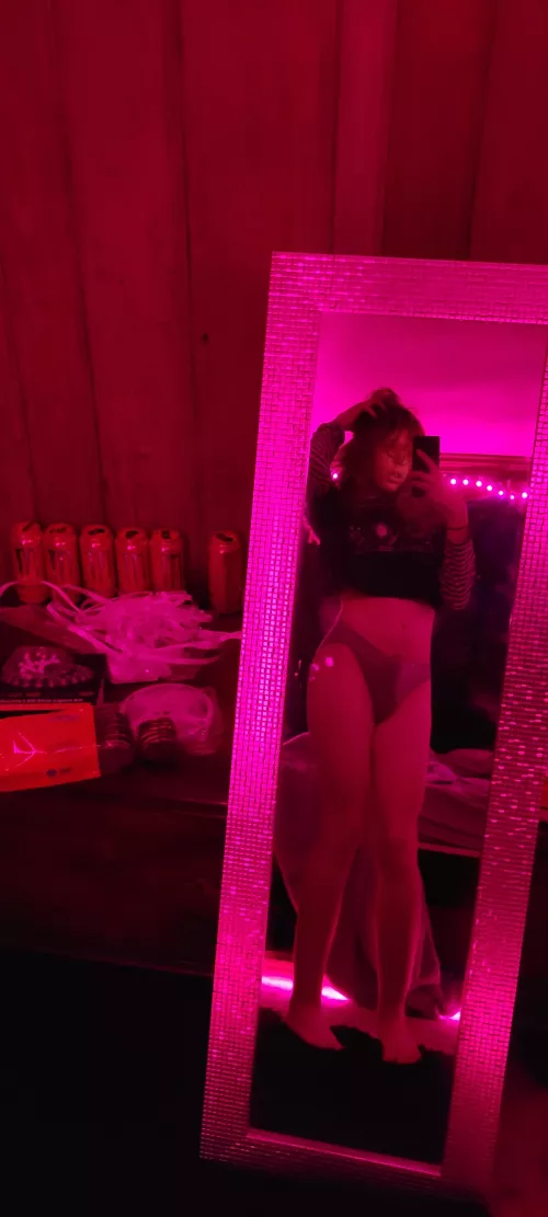 Any straight men wanna use me