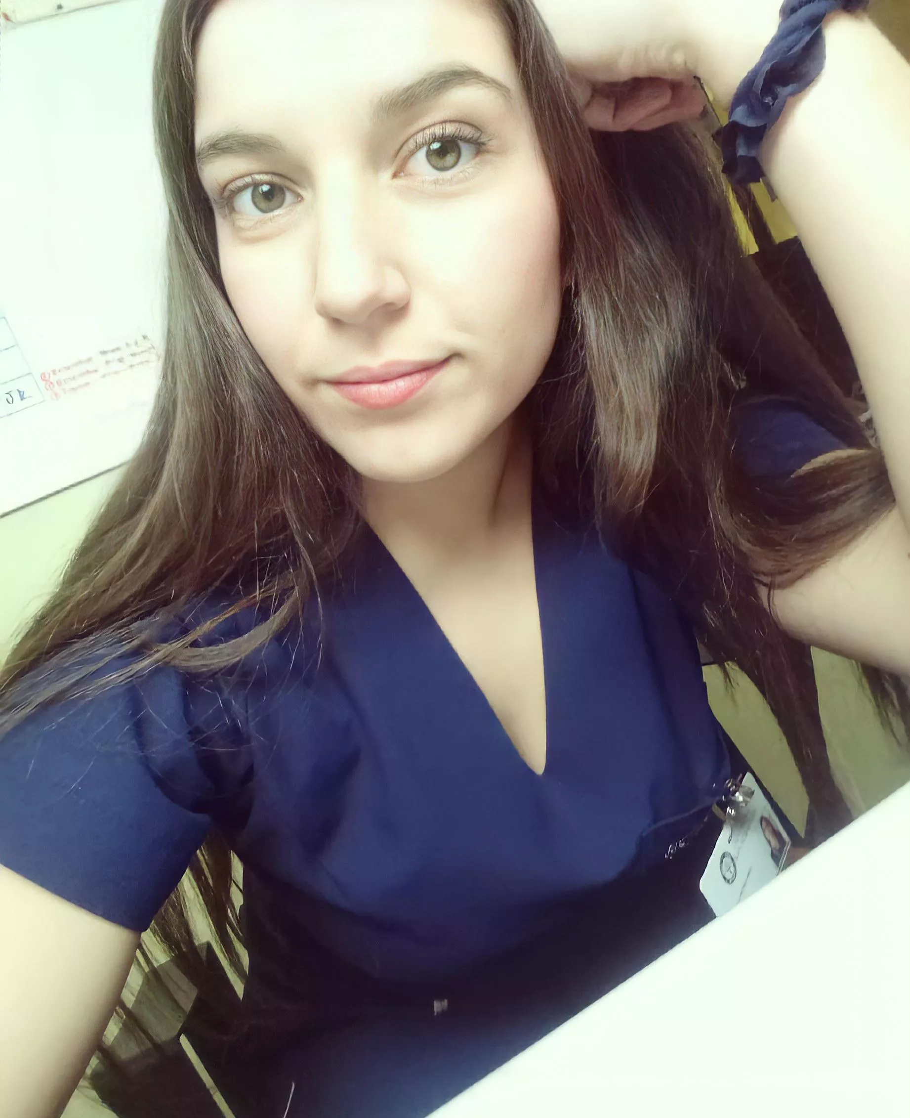 Anybody can cumtribute this doctor? Anybody can cumtribute this doctor?