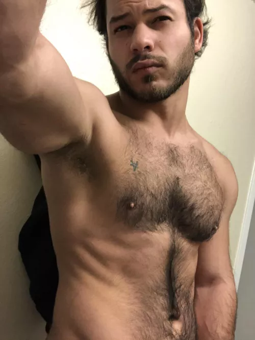 Anybody wanna come keep me company? Anybody wanna come keep me company?