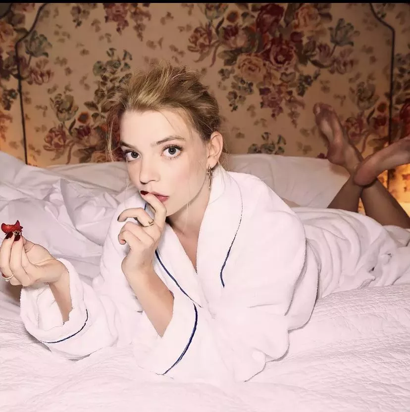 Anybody want to jerk to Anya Taylor Joy? Maybe RP? Anybody want to jerk to Anya Taylor Joy? Maybe RP?