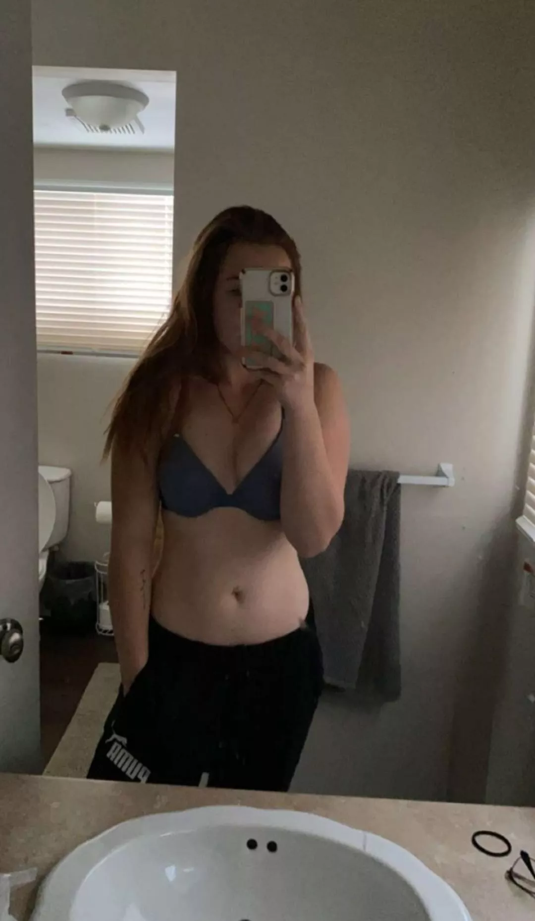 Anybody want to make my weekend less boring 🙈