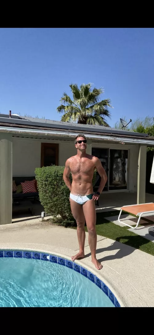 Anyone already miss summer?!?! I need some Vitamin D in my life (and I mean the ACTUAL vitamin๐) Anyone already miss summer?!?! I need some Vitamin D in my life (and I mean the ACTUAL vitamin๐)