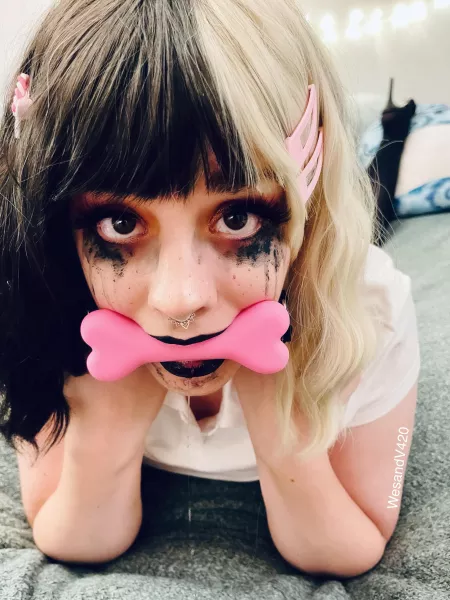 Anyone awake as horny as me? ππ