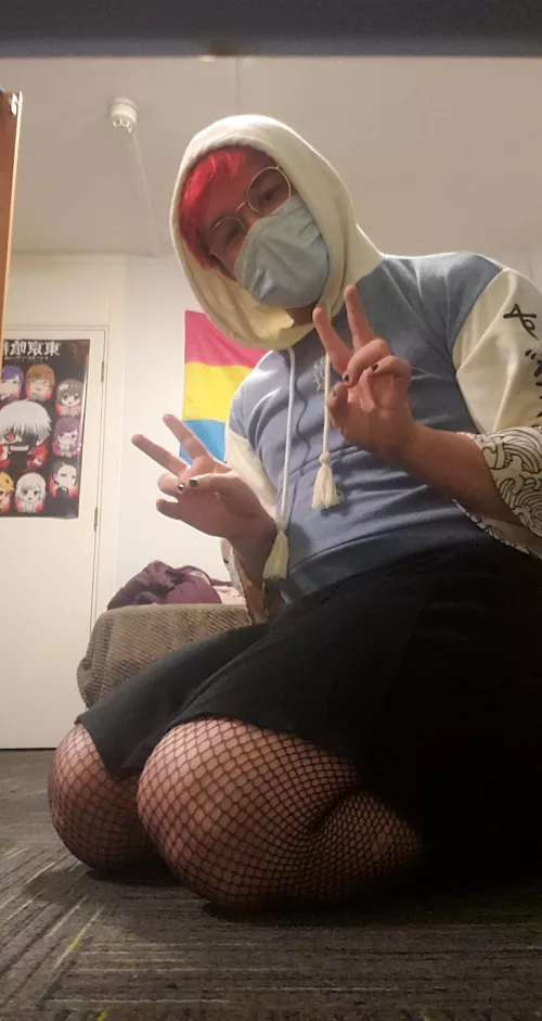 Anyone down for cuddles? 💖👉👈 Anyone down for cuddles? 💖👉👈