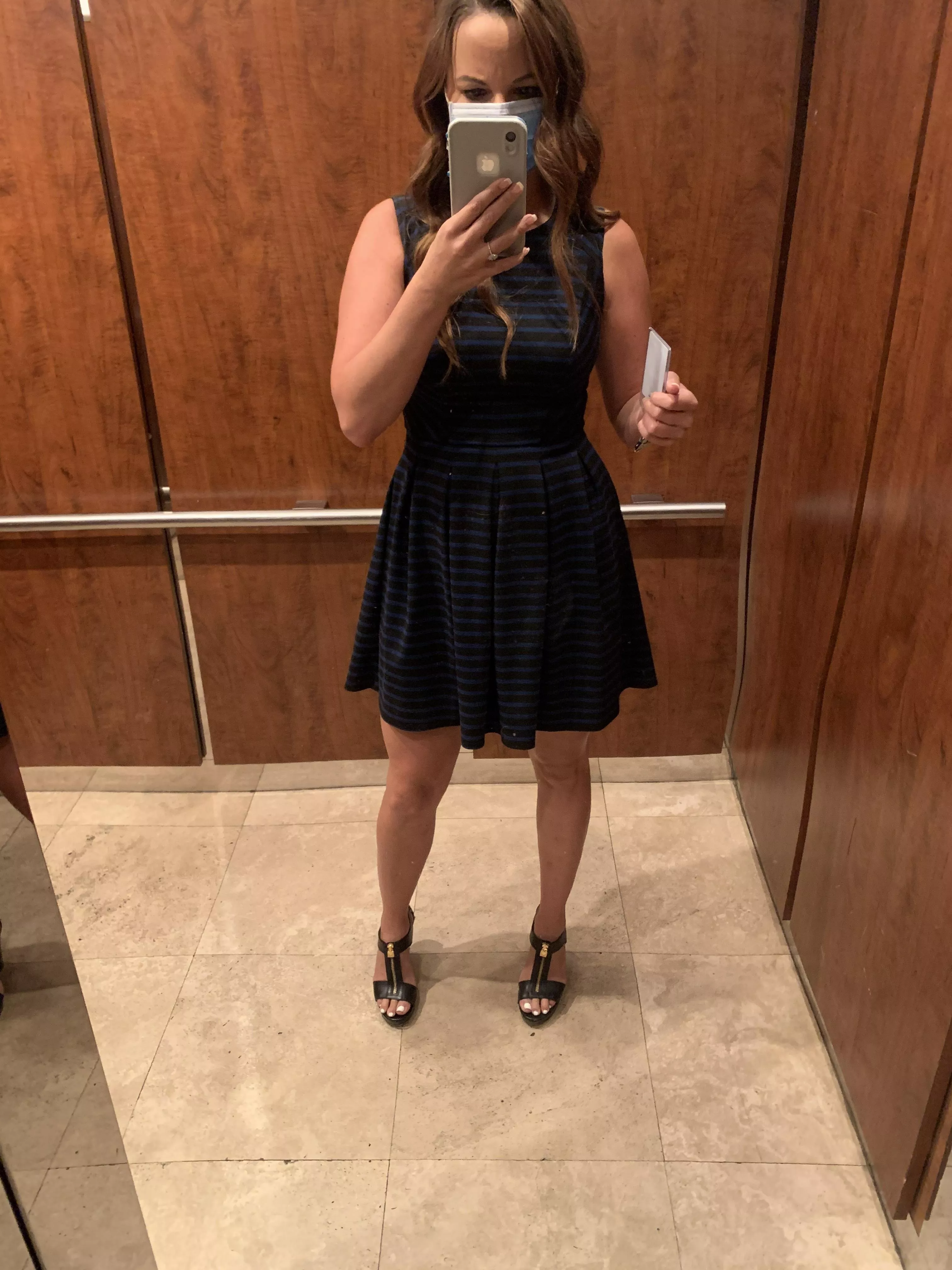 anyone else get off to the thought of their wife being recognized. kik weiman123456789 anyone else get off to the thought of their wife being recognized. kik weiman123456789