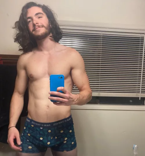 Anyone else get weirdly horny when they’re hungover?