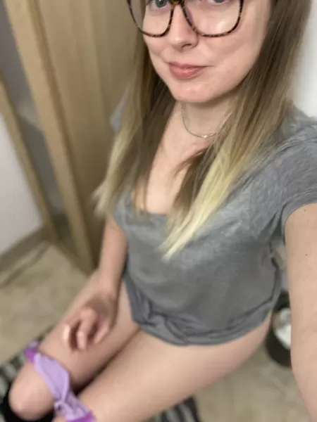 Anyone else ready for the weekend? ๐ผ