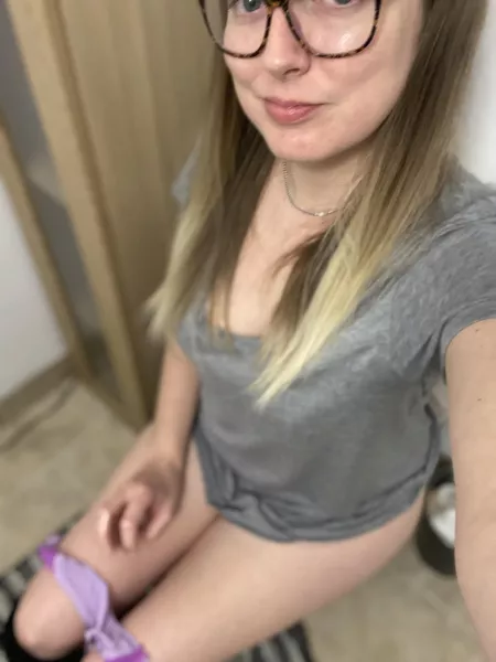 Anyone else ready for the weekend? ๐ผ