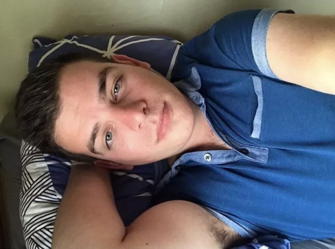 Anyone gaming tonight? 🎮😏 Anyone gaming tonight? 🎮😏