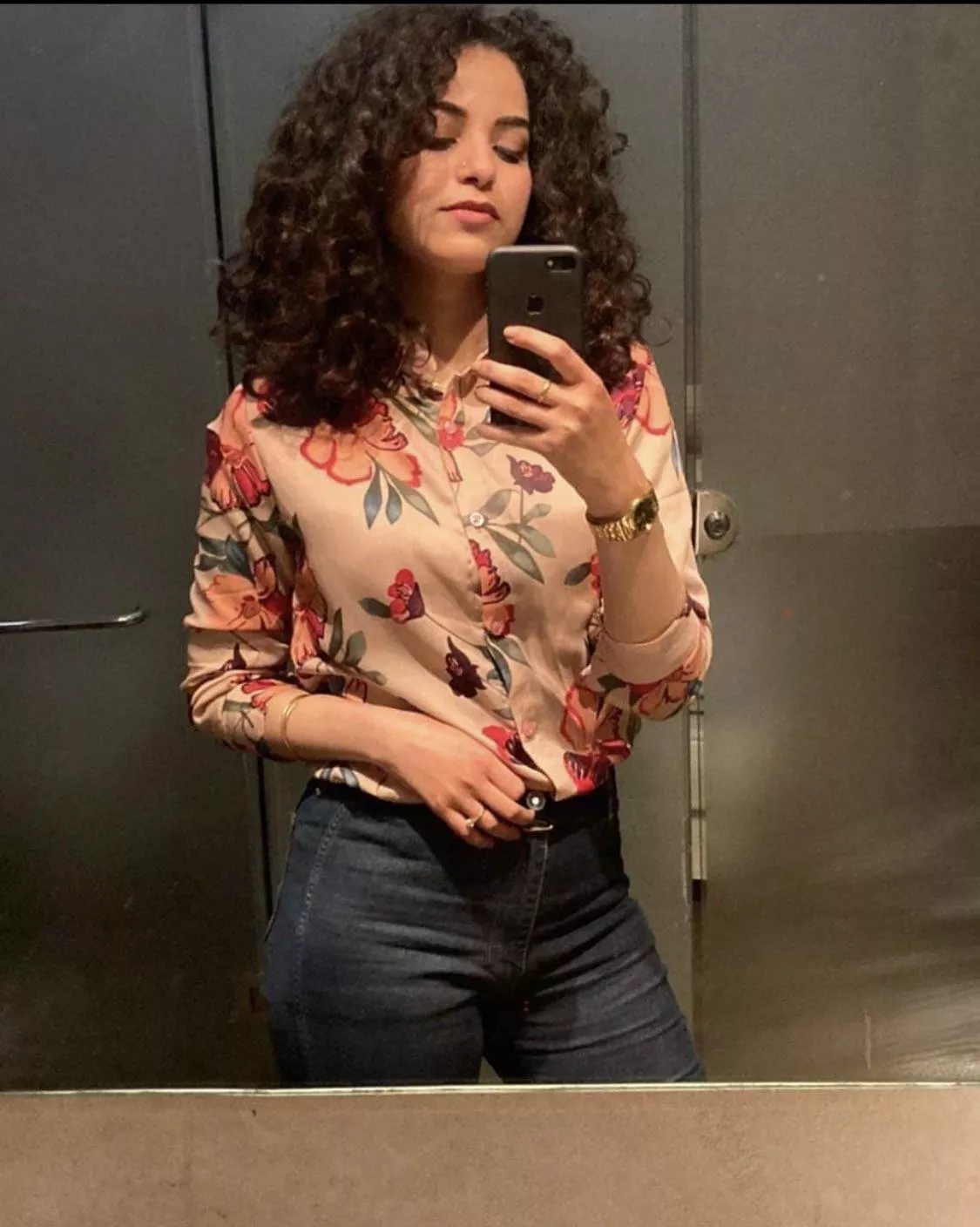 Anyone has this girl’s album?