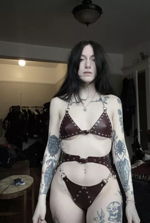 anyone into leather ? āļøš