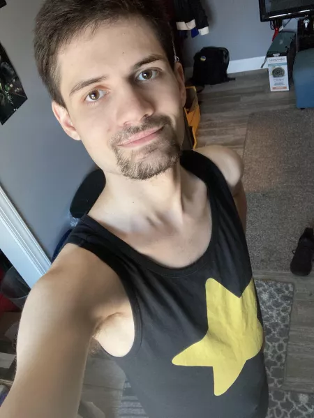 Anyone into Steven Universe? Anyone into Steven Universe?