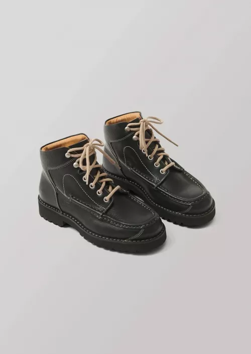 Anyone know a boot similar to these fracap ones in mens sizes?