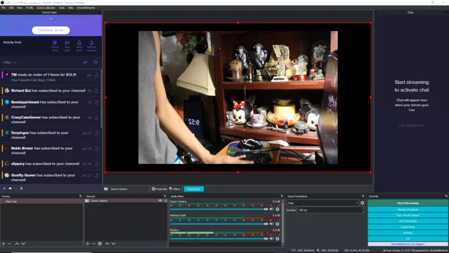 Anyone know how to fix this? When I first plugged my Canon camera into my PC, it wasn't as bad as this, but now, when it's plugged in, it barely takes up space and doesn't really fit the screen (as you can see by the black empty space that the camera 