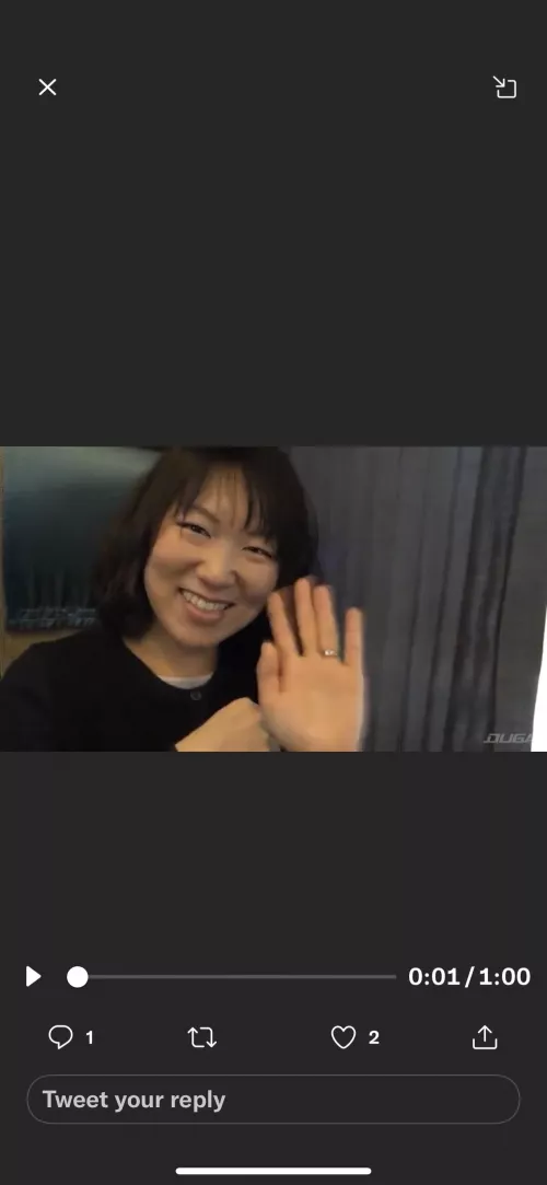 Anyone know who this lovely vixen is?? ππΏ