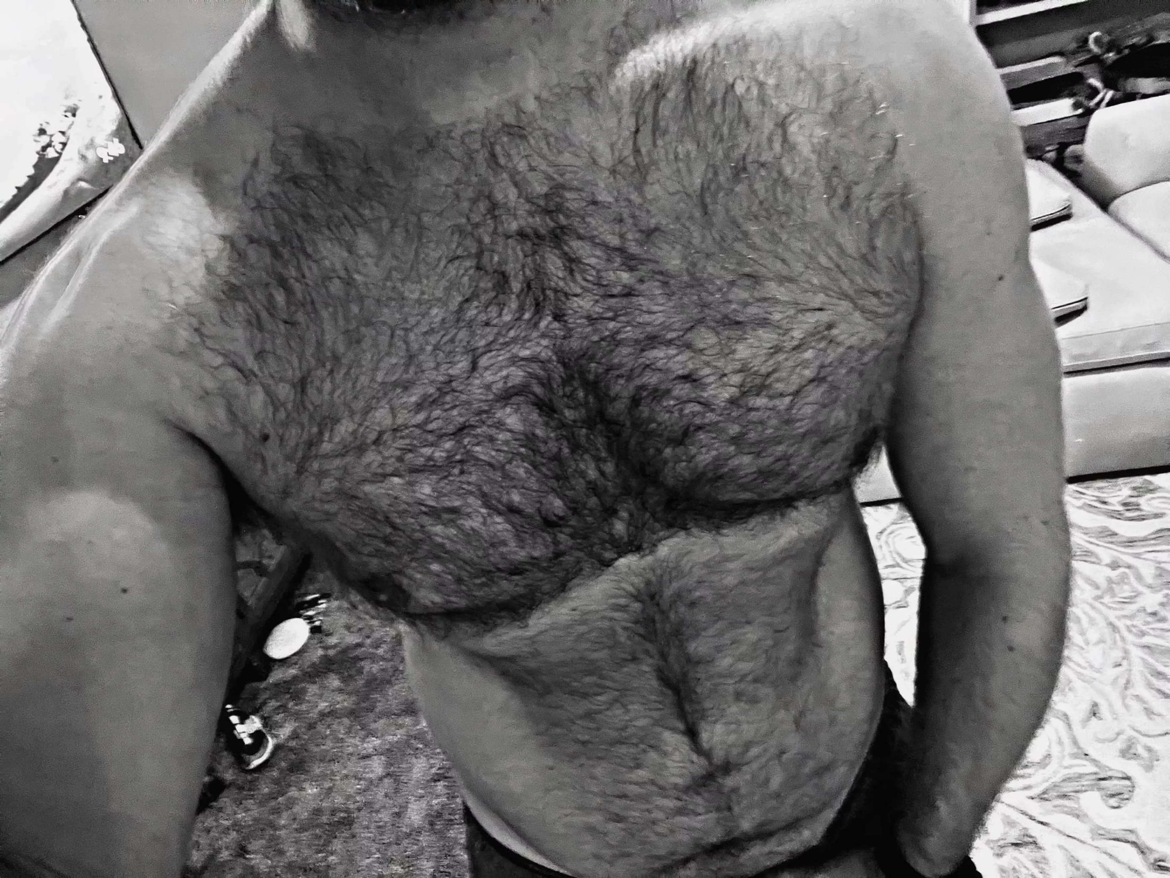 Anyone like black and white? Anyone like black and white?