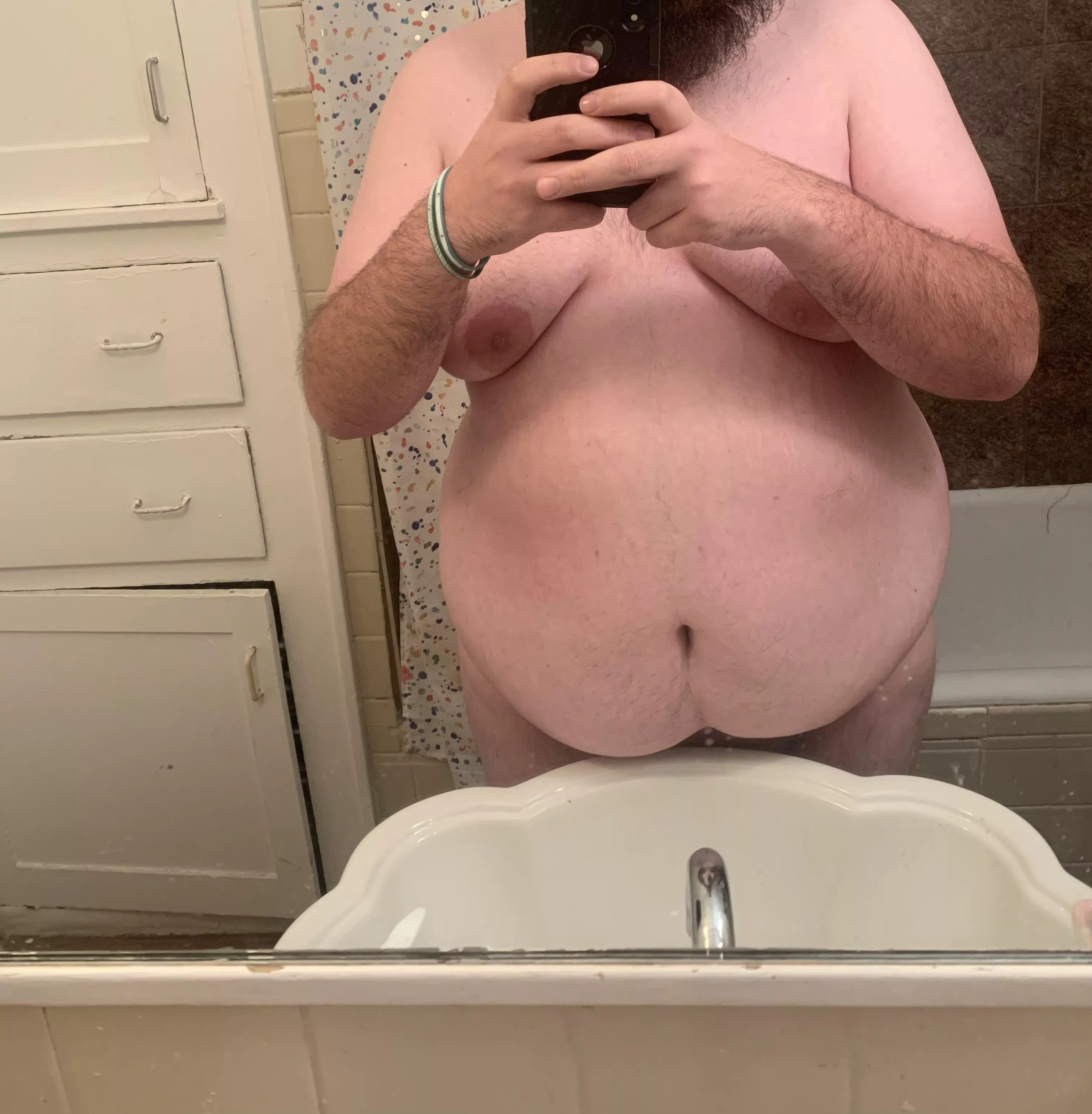 Anyone looking for a seat? I hear my face is pretty comfy