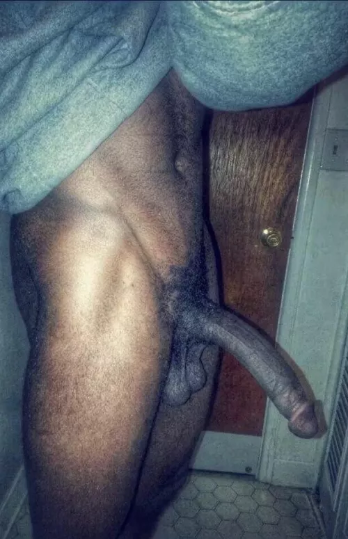 Anyone need a morning snack? [25F]