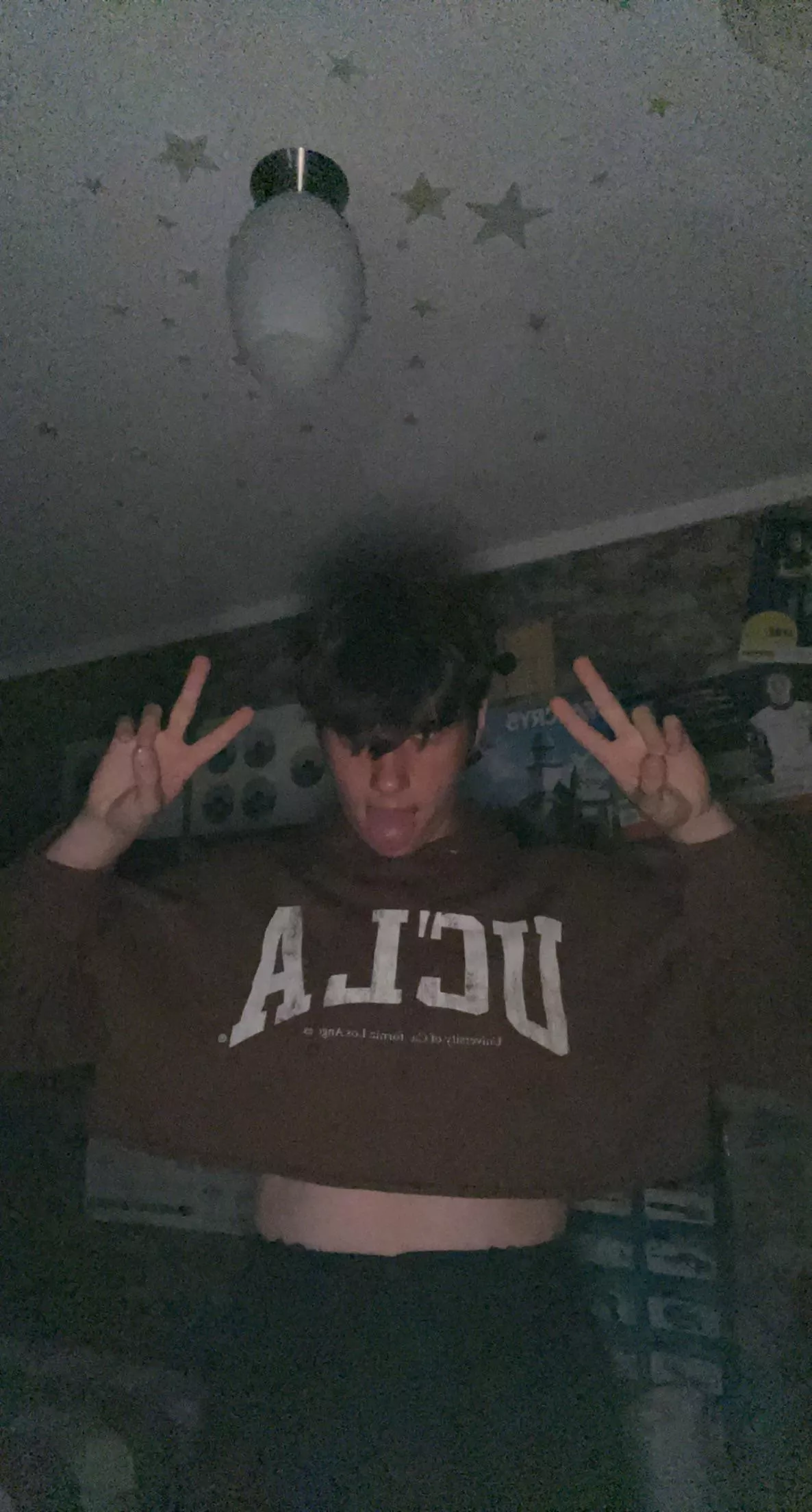 Anyone wanna cum on my faceπ€€π€€ follow if u do daddies π Anyone wanna cum on my faceπ€€π€€ follow if u do daddies π