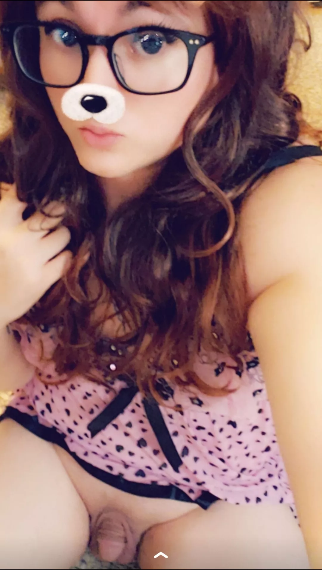 Anyone wanna DM and have fun? 😋