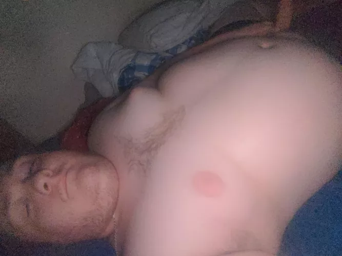 Anyone wanna give me some late night head? 😈 We can cuddle right after