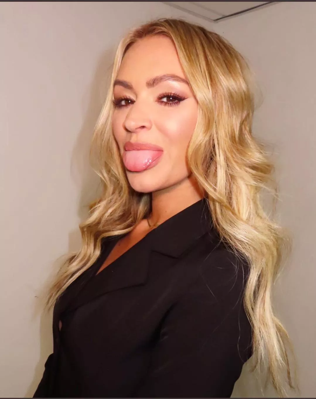 Anyone wanna jerk to Laura woods Anyone wanna jerk to Laura woods