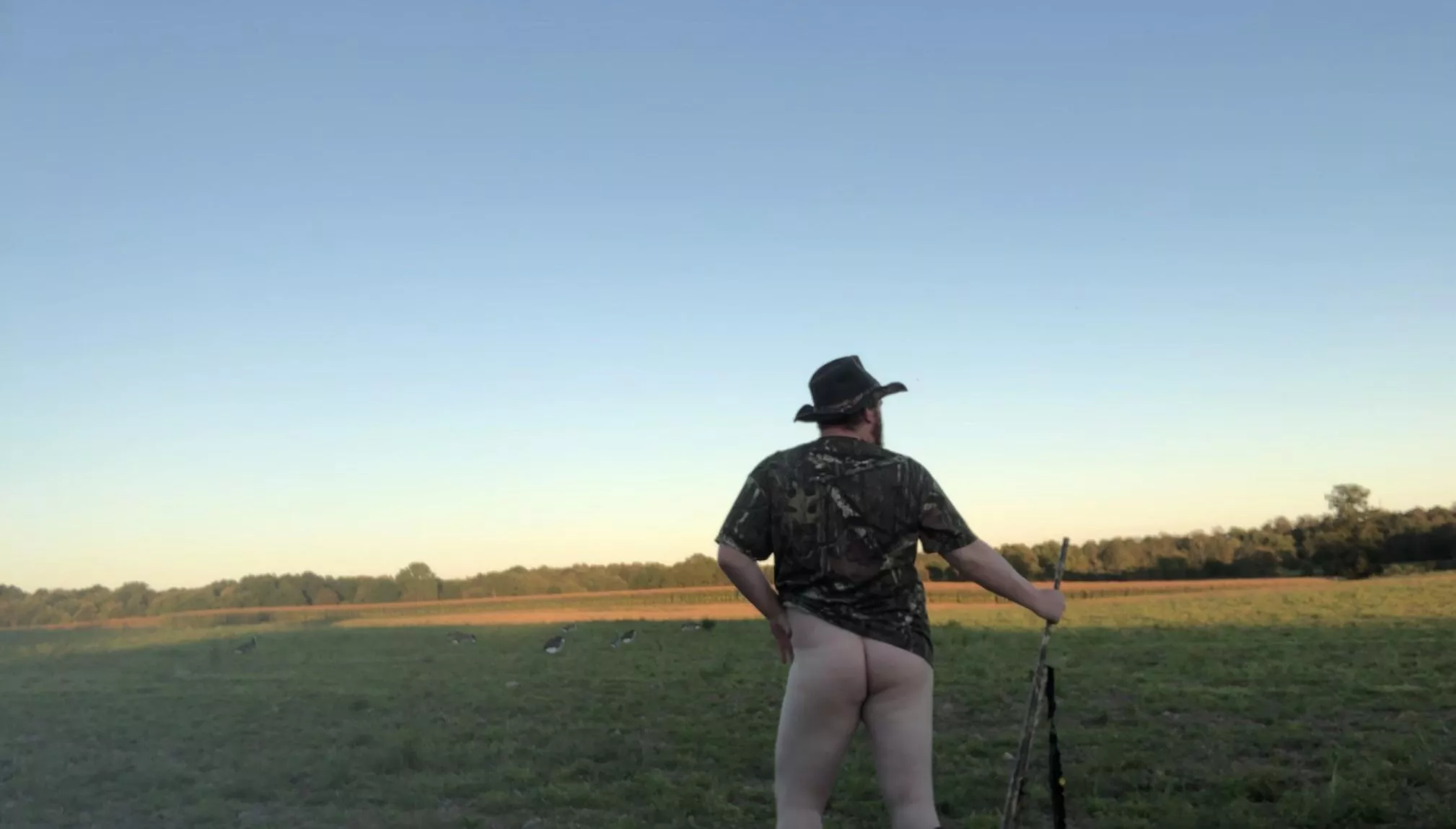 Anyone wanna join me for a hunting trip? Anyone wanna join me for a hunting trip?
