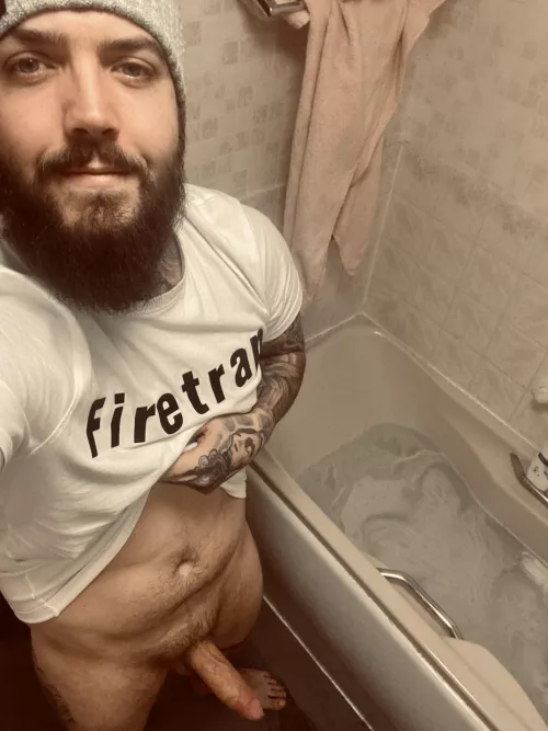 Anyone wanna join me for a soak ? ๐