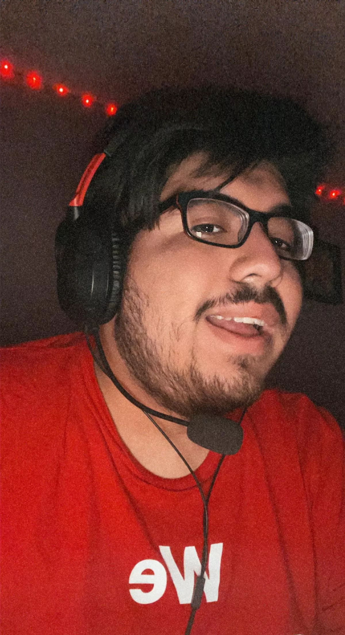 Anyone wanna play Cold War Zombies? 😊🎮