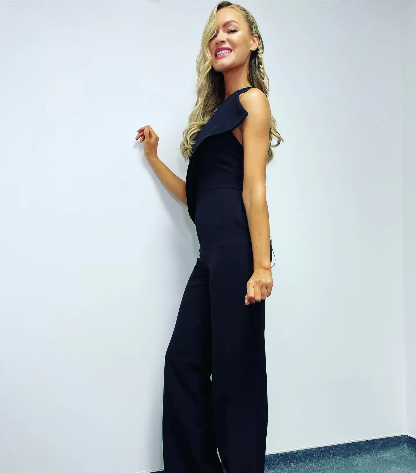 Anyone wanna Roleplay as Laura woods for me. Anyone wanna Roleplay as Laura woods for me.