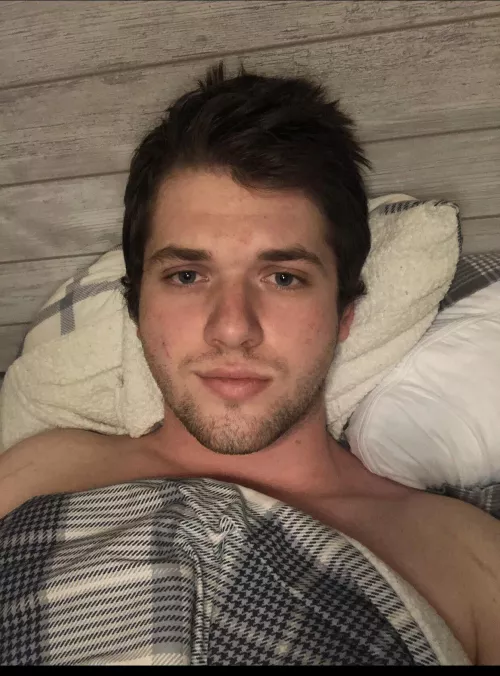 Anyone wanna sit on my face π