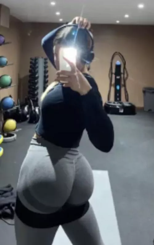 Anyone wanna βWorkoutβ with me ππ