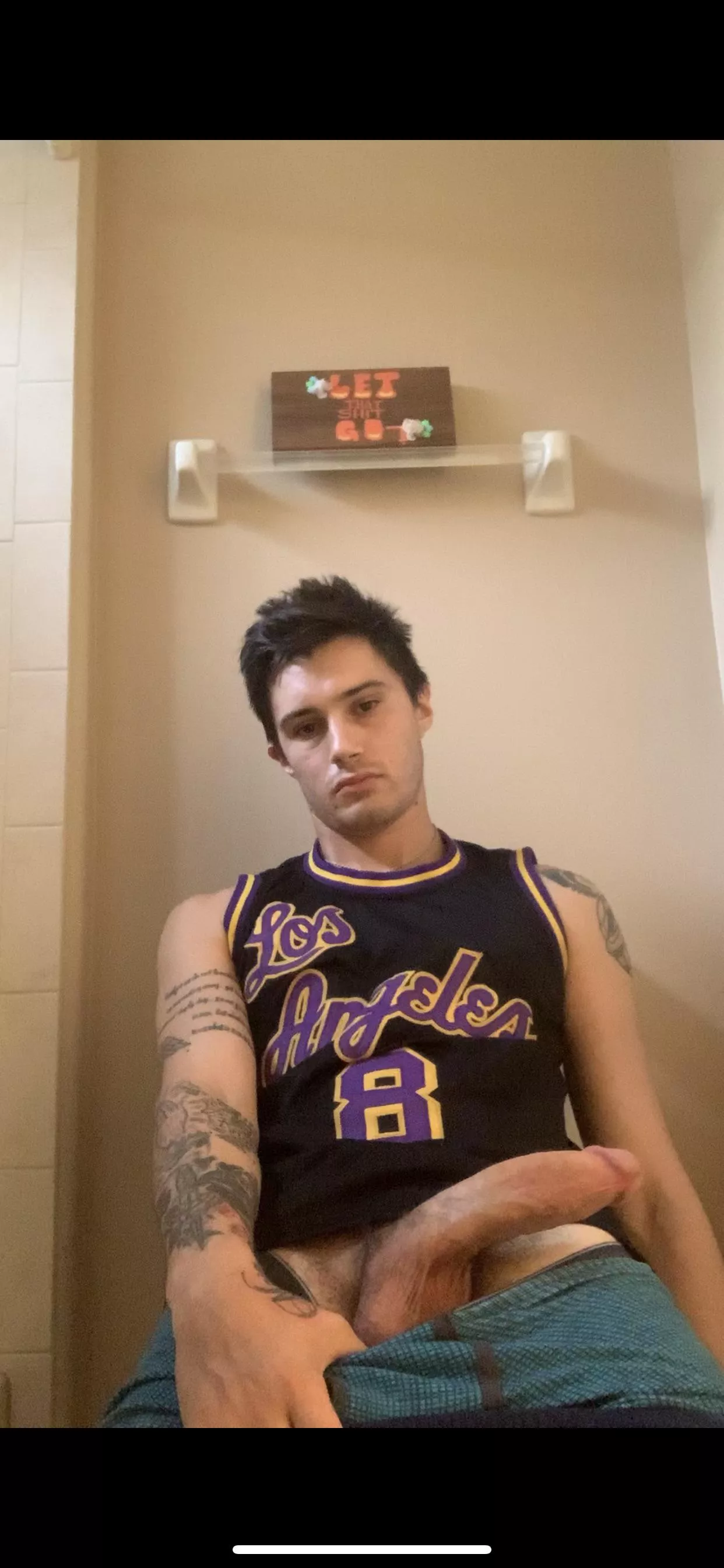 Anyone want a snack? Anyone want a snack?