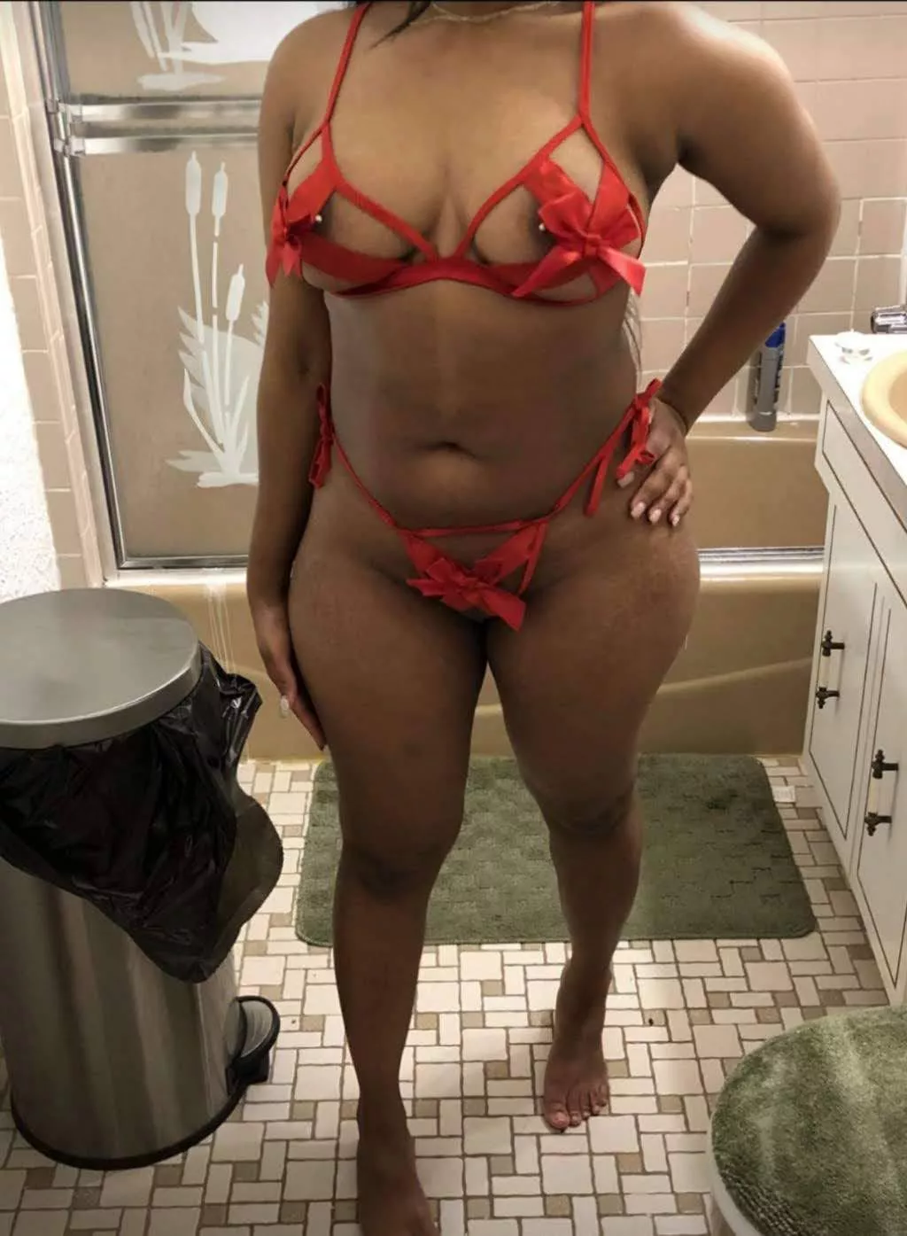 Anyone want their Christmas present (f)