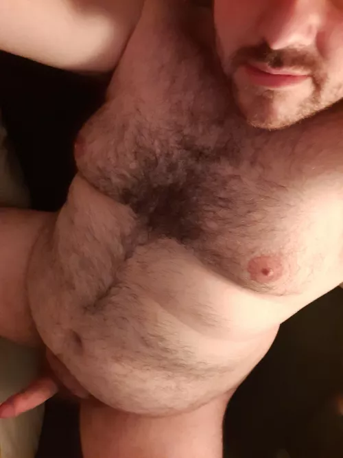 Anyone want to climb on? 😏 Anyone want to climb on? 😏